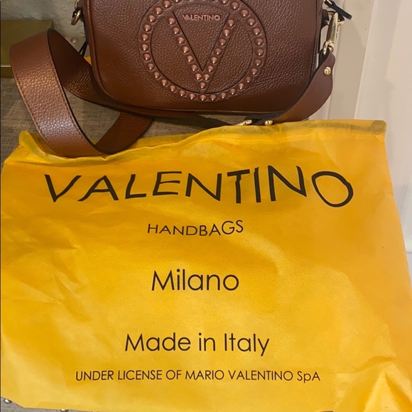 Valentino Mia Rock crossbody in metallic rust - Picture 11 of 11